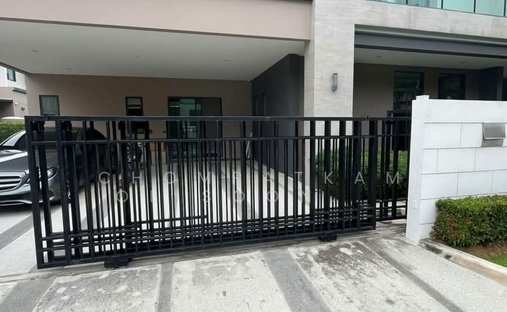 House in Bang Chueak Nang, Krung Thep Maha Nakhon, Thailand 1
