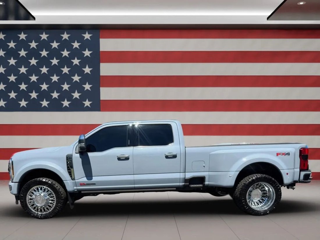 Pickup in Yorktown, VA, United States 1 - 17883285