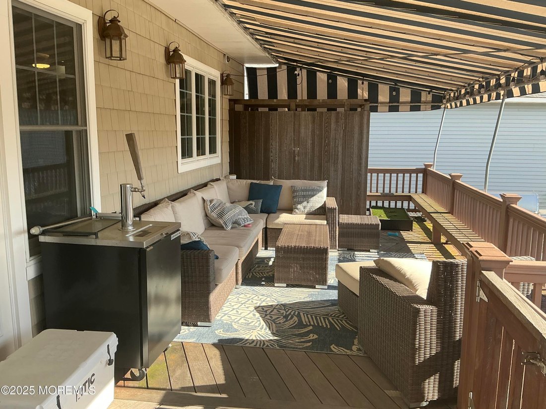 House in Toms River, New Jersey, United States 3 - 17883888