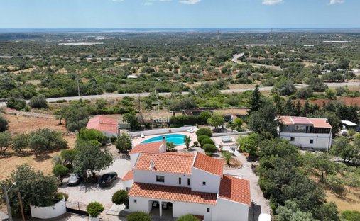Villa in Estoi, Algarve, Portugal 1