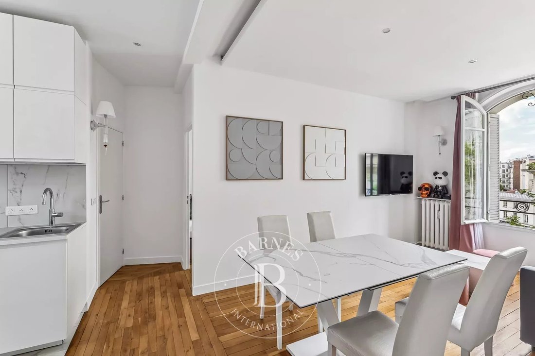 Apartment in Muette Sud, Paris 16e Arrondissement, Paris 2 - 16119144
