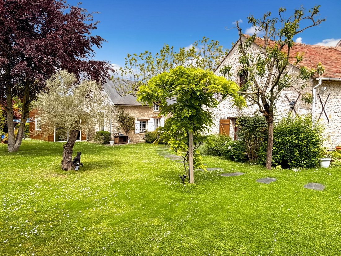 House in Saint Martin Sud, Étampes, France 2 - 17885076