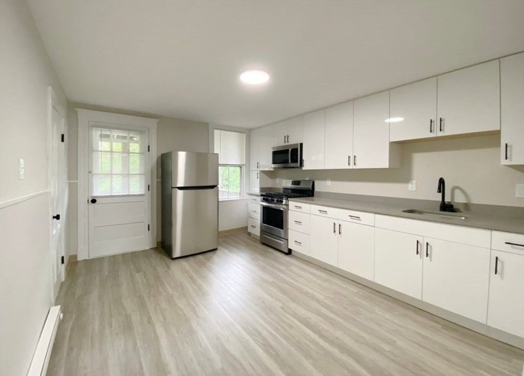 Condo in Boston, Massachusetts, United States 1 - 17885100