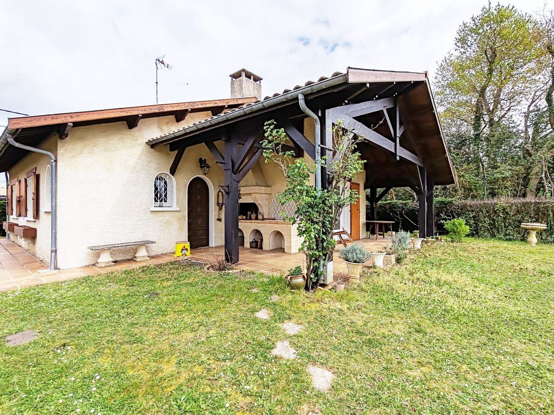 Villa in Centre Ville, Gujan-Mestras, France 2 - 17886622