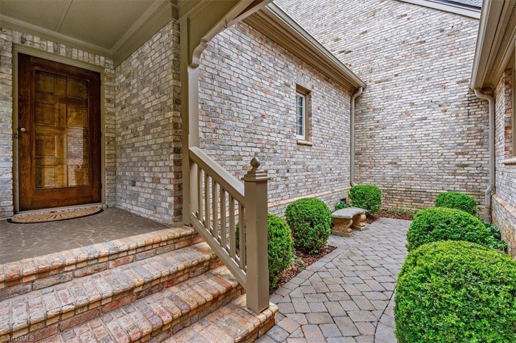 Townhouse in Greensboro, North Carolina, United States 2 - 17880784