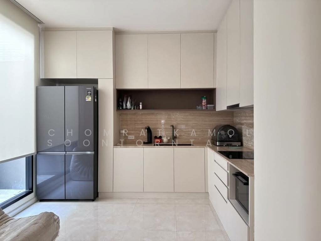 Townhouse in Ban Pong, Ratchaburi, Thailand 3 - 17886121