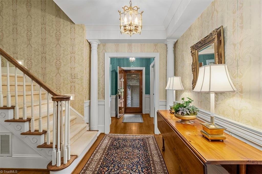 Townhouse in Greensboro, North Carolina, United States 4 - 17880784