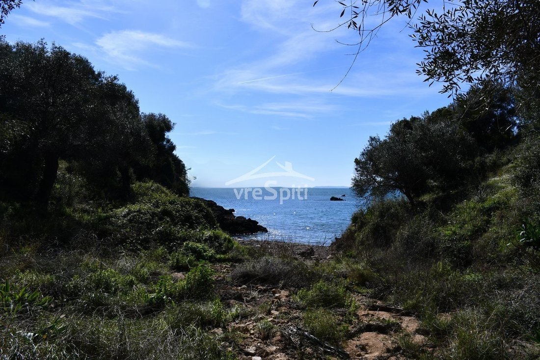 Land in Igoumenitsa, Epirus and Western Macedonia, Greece 1 - 17882759