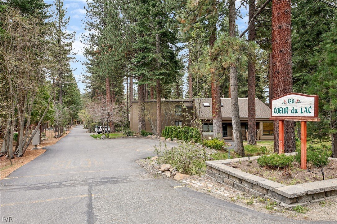 Condo in Incline Village, Nevada, United States 2 - 17882917