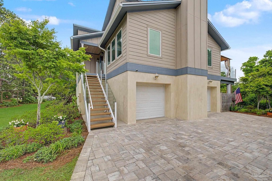 House in Gulf Breeze, Florida, United States 2 - 17886914