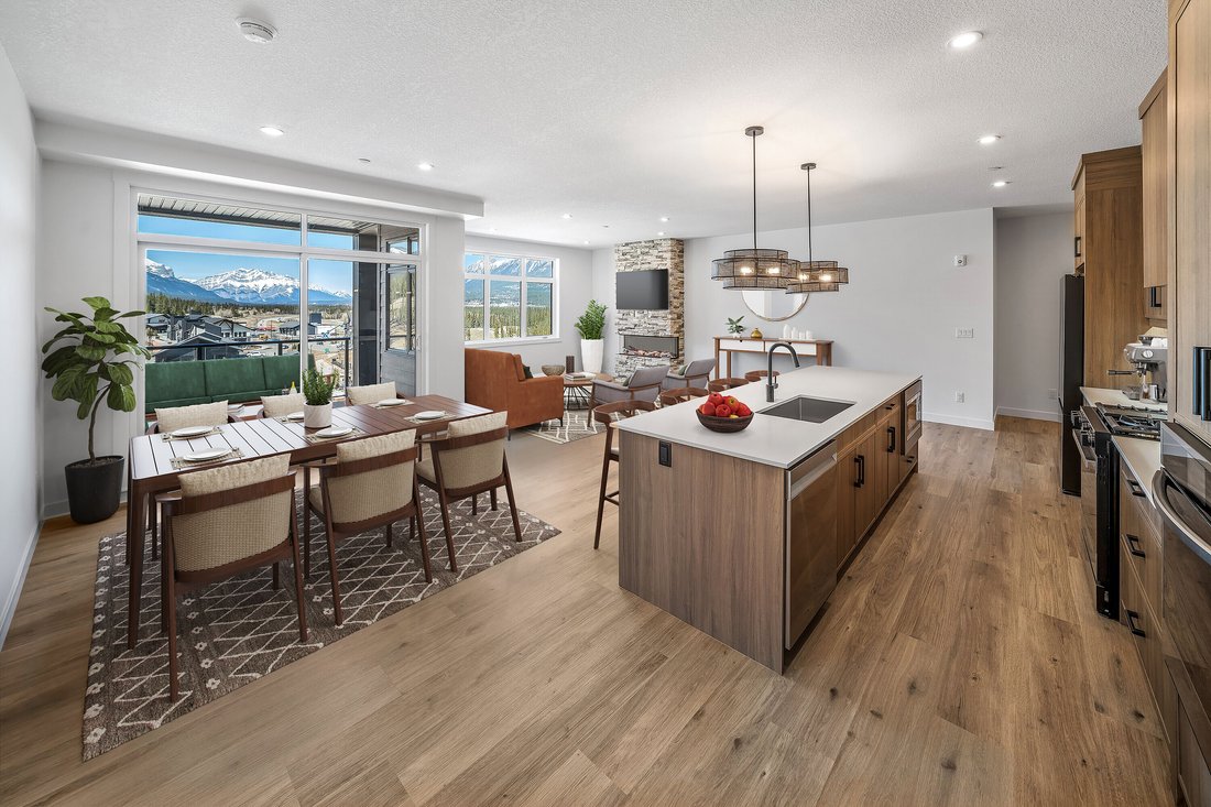 Apartment in Canmore, Alberta, Canada 1 - 17047267