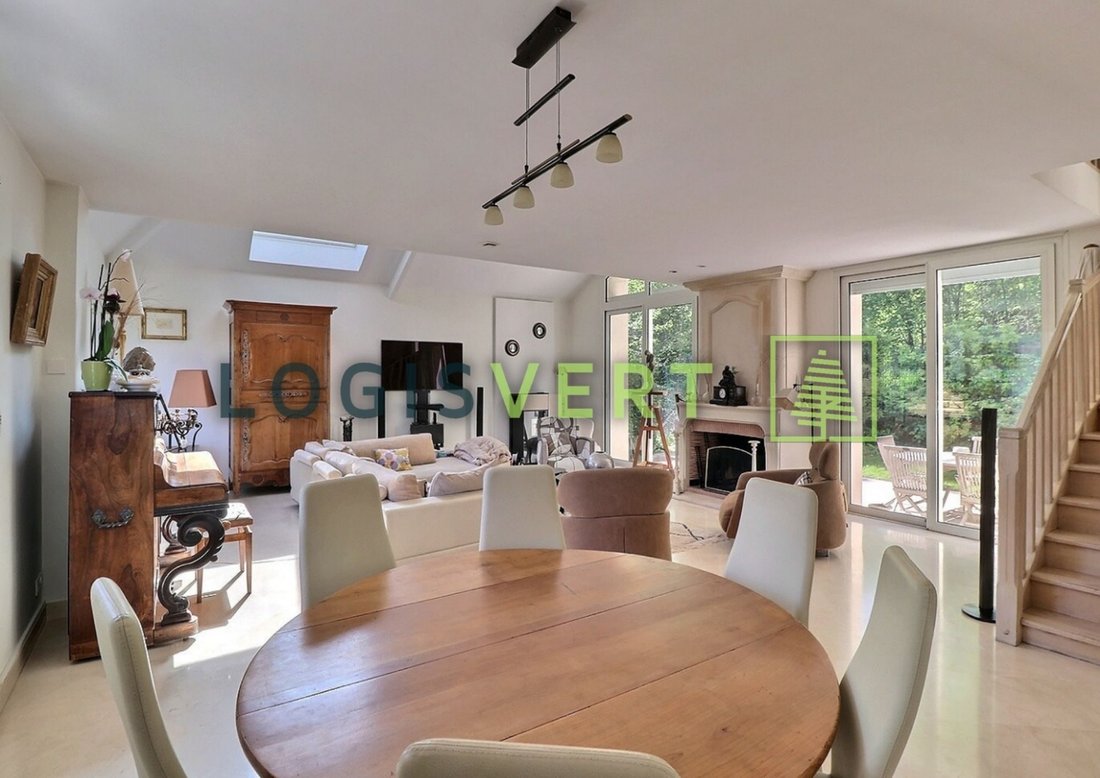 House in Gif-sur-Yvette, Ile-de-France, France 4 - 17883661
