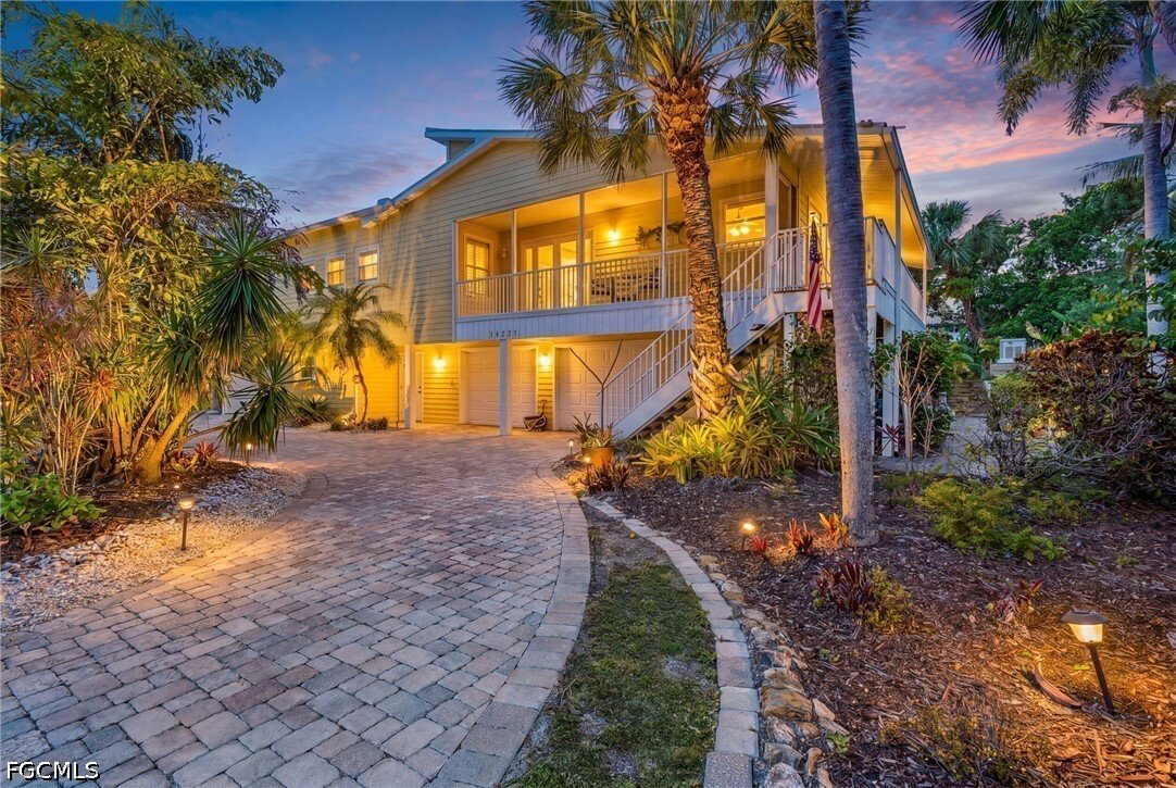 House in Bokeelia, Florida, United States 1 - 17882399