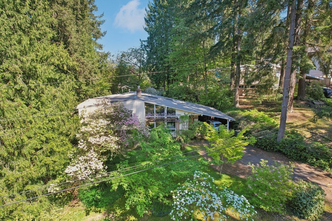 House in Bellevue, Washington, United States 2 - 17885026