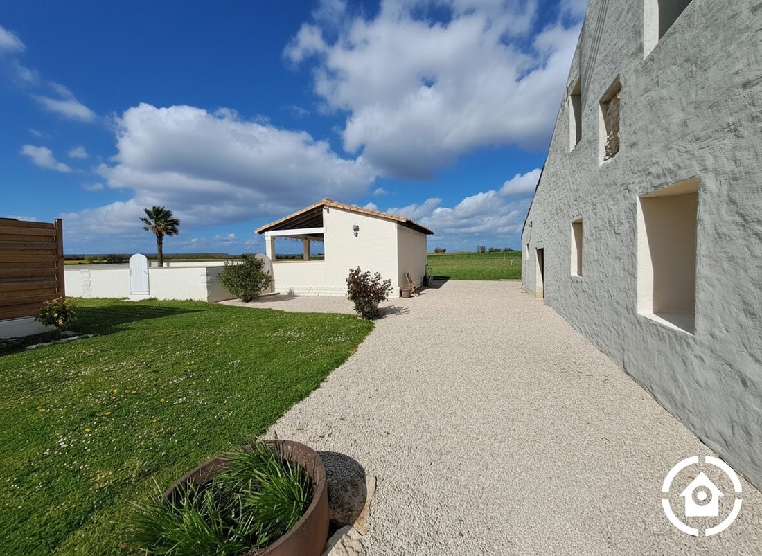House in Le Gicq, Nouvelle-Aquitaine, France 5 - 17883667