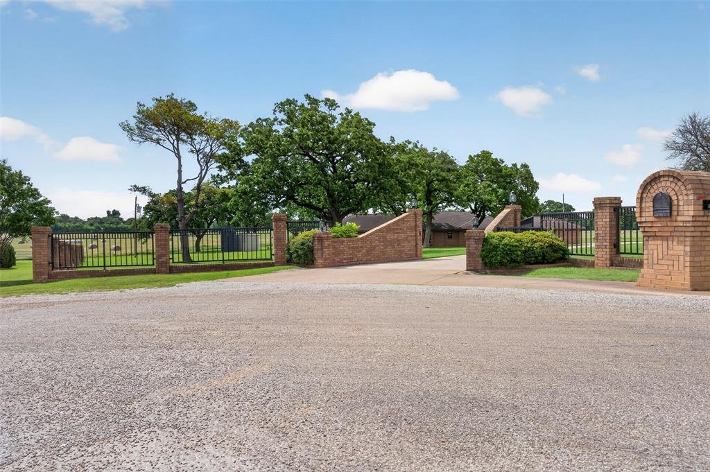 House in Burleson, Texas, United States 3 - 17882723