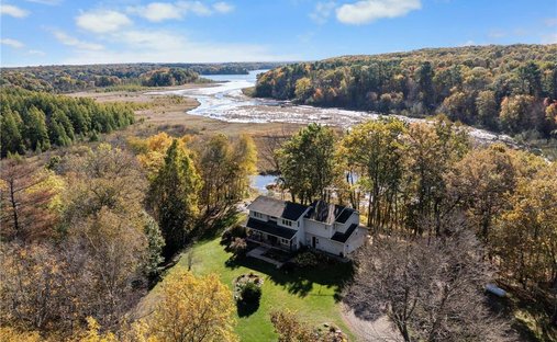 House in Amery, Wisconsin, United States 1
