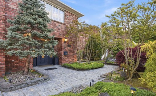 House in New York, New York, United States 1