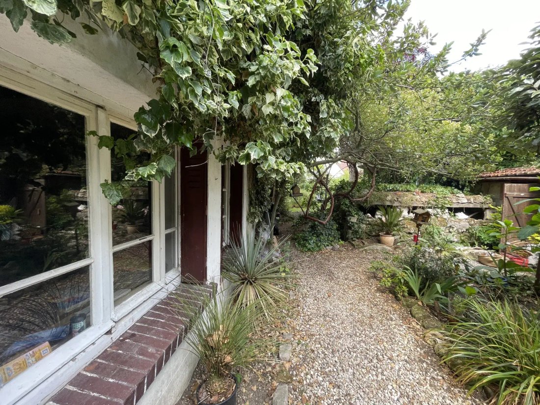 House in Chatou, Ile-de-France, France 3 - 17885842