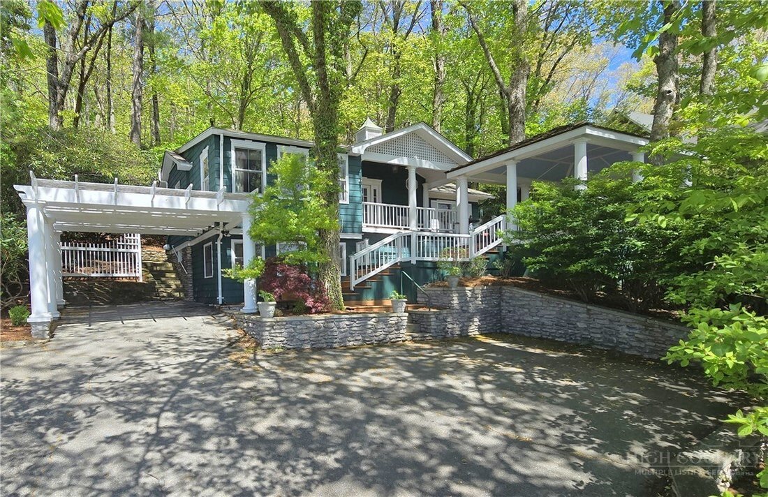 House in Blowing Rock, North Carolina, United States 1 - 17884872