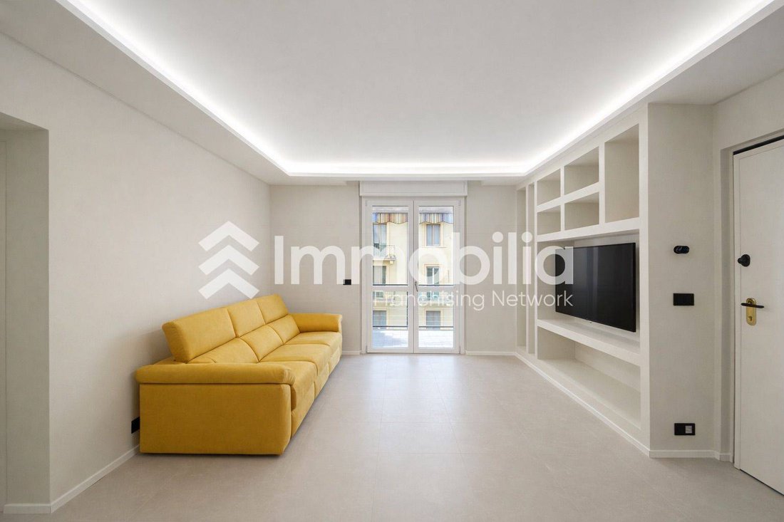 Apartment in Borgo San Paolo, Turin, Italy 2 - 17883460