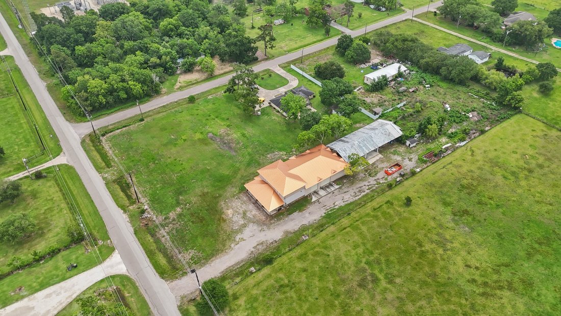 House in Alvin, Texas, United States 4 - 17886208