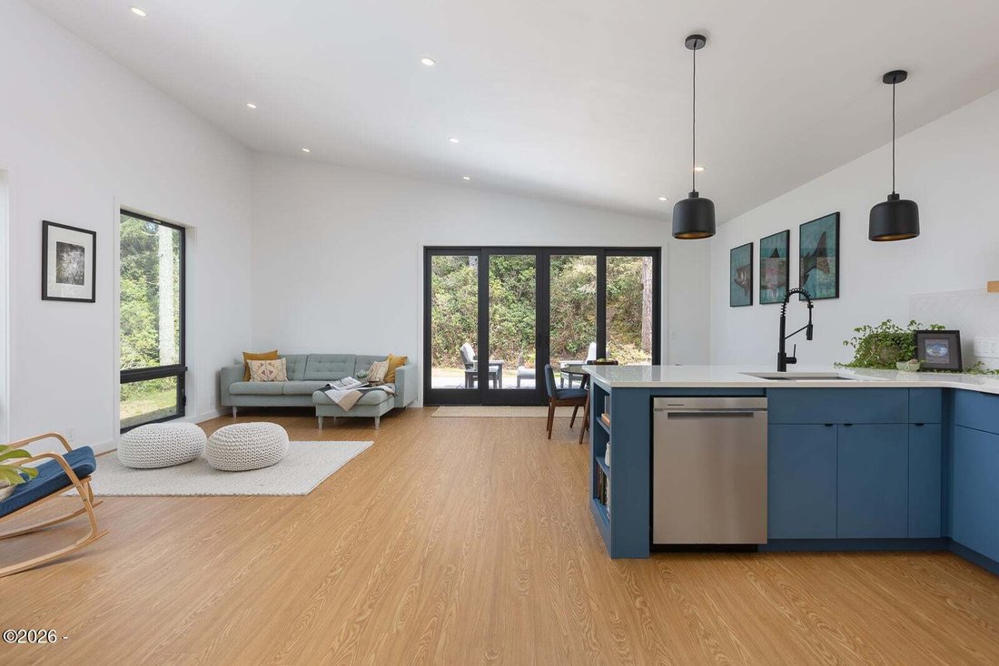 House in Pacific City, Oregon, United States 3 - 17883858