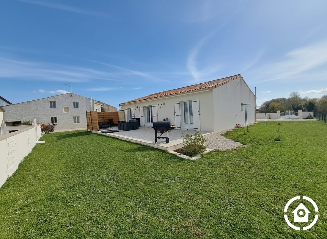House in Le Gicq, Nouvelle-Aquitaine, France 3 - 17883667