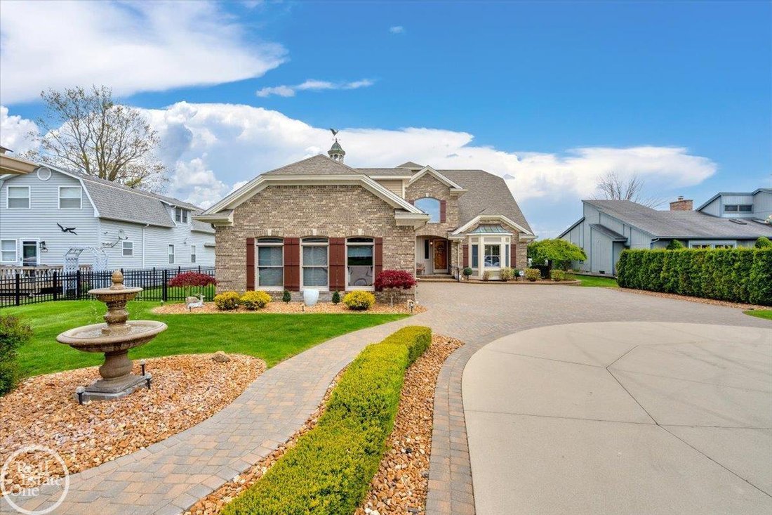 House in Marine City, Michigan, United States 5 - 17883521