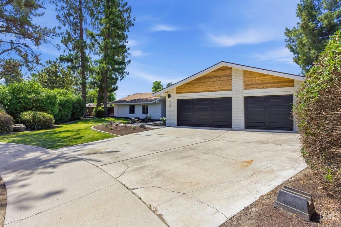 House in Bakersfield, California, United States 4 - 17886261
