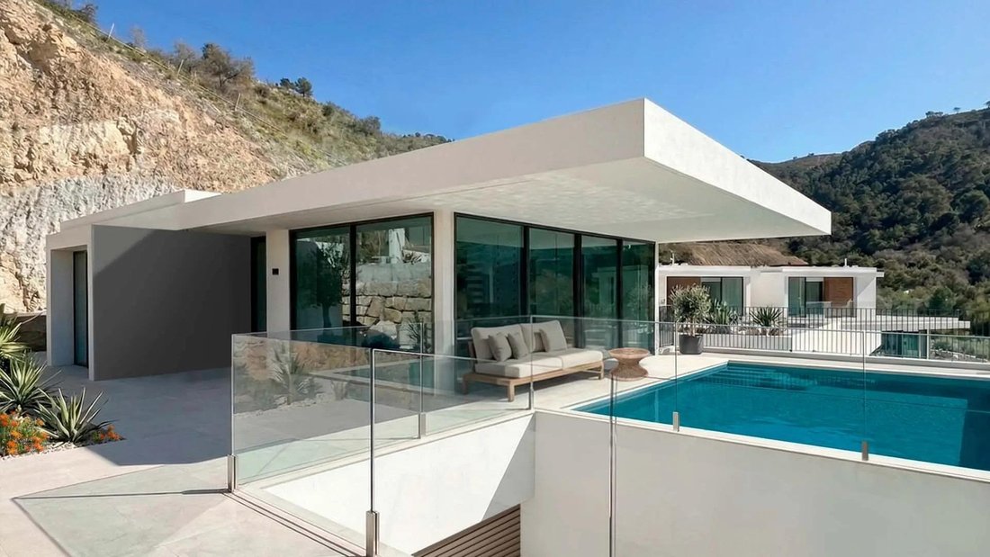 Villa in Benidorm, Valencian Community, Spain 1 - 17883089