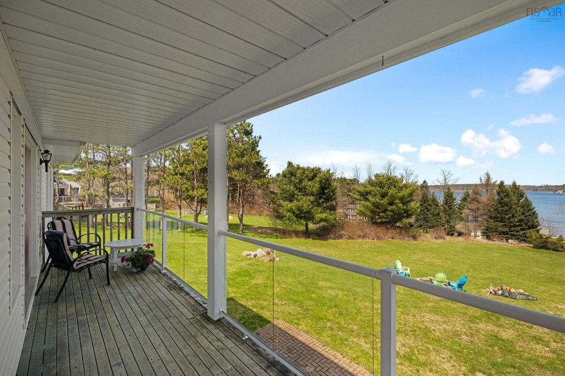 House in Lunenburg, Nova Scotia, Canada 5 - 17882919