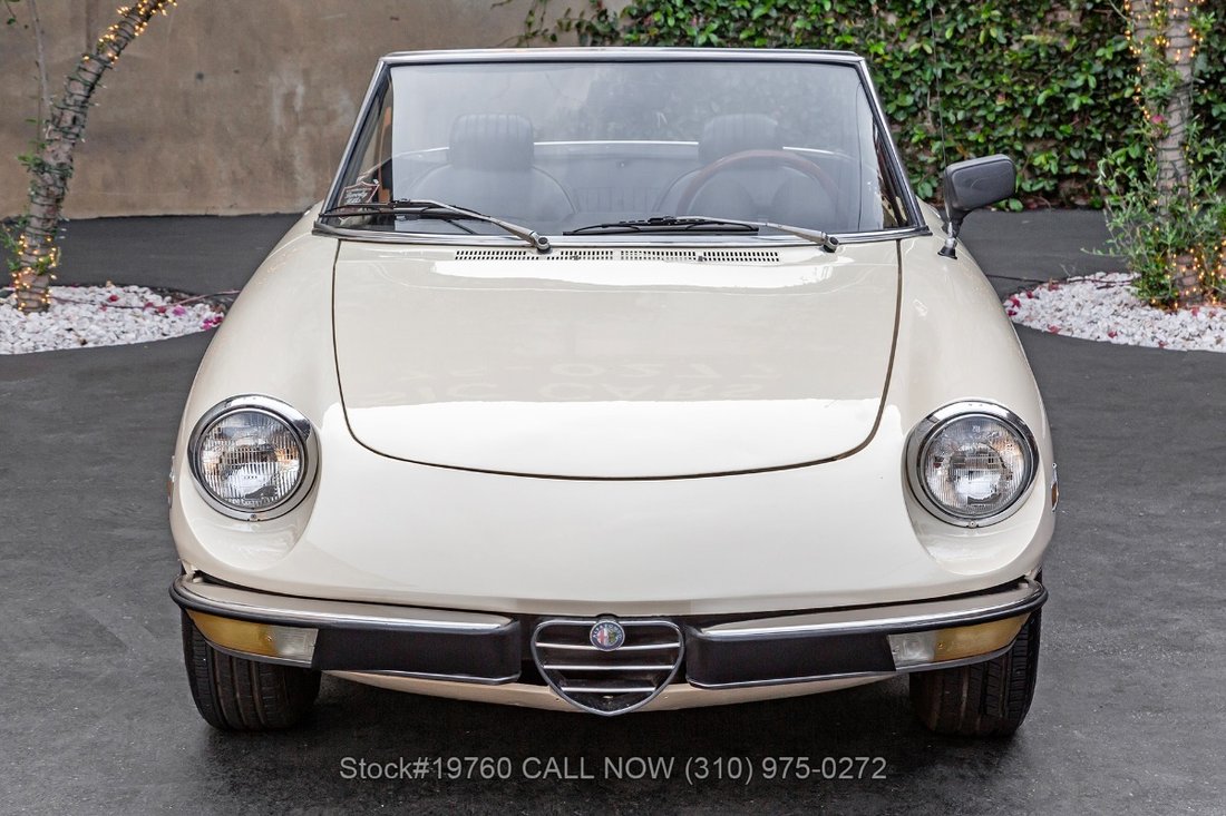 Alfa Romeo Spider Veloce 2000 in Los Angeles, CA 2 - 17886032
