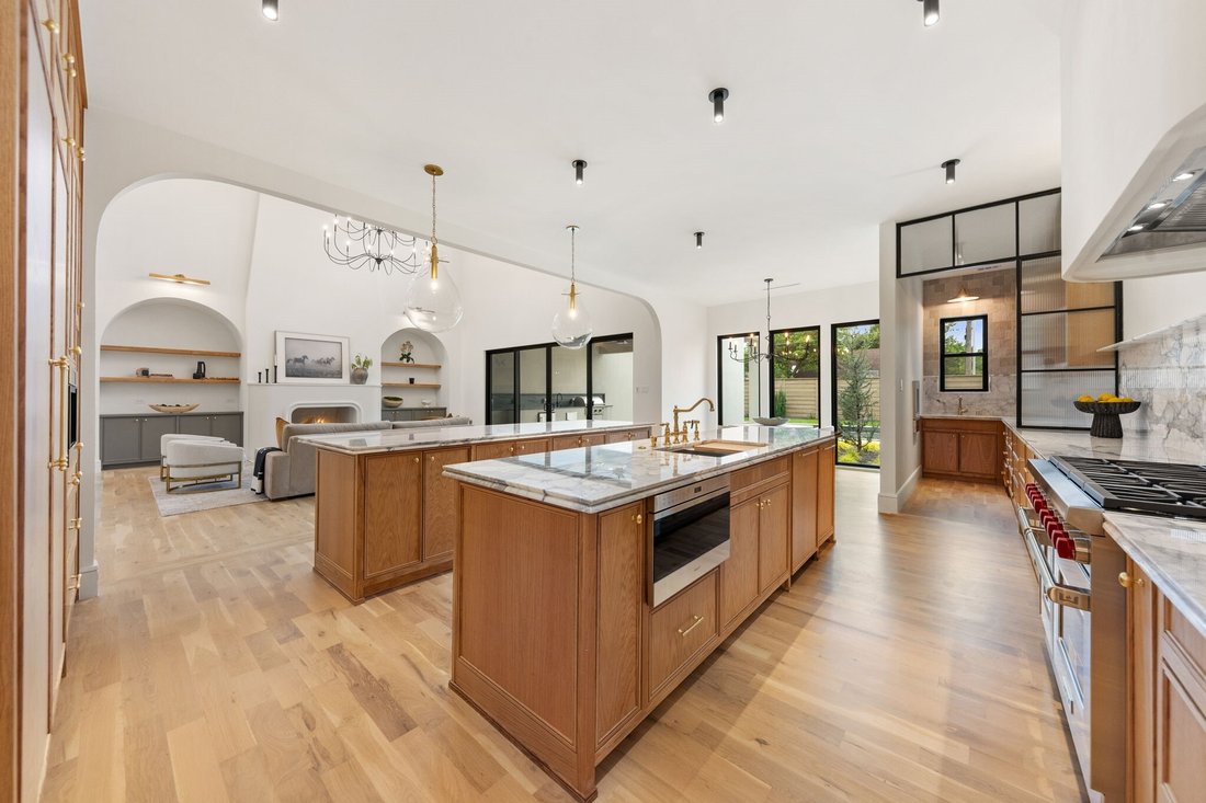 House in Dallas, Texas, United States 3 - 17884491