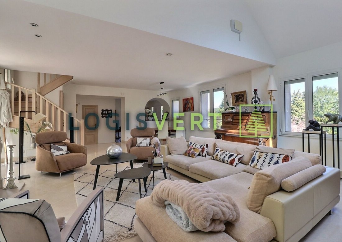 House in Gif-sur-Yvette, Ile-de-France, France 5 - 17883661