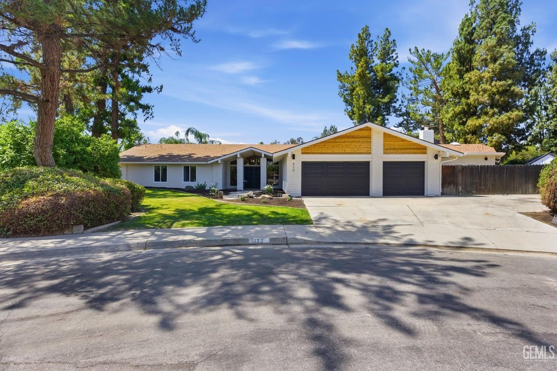 House in Bakersfield, California, United States 1 - 17886261