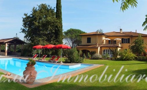 Country House in Fauglia, Tuscany, Italy 1