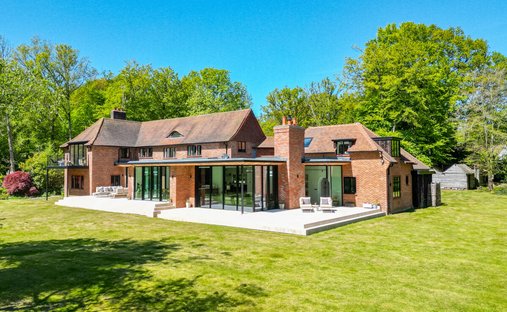 House in Edlesborough, England 1
