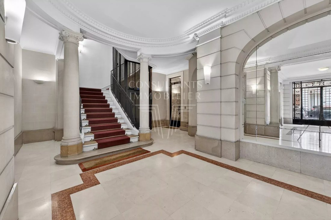 Apartment in Bois de Boulogne, Paris 16e Arrondissement, Paris 5 - 17884258