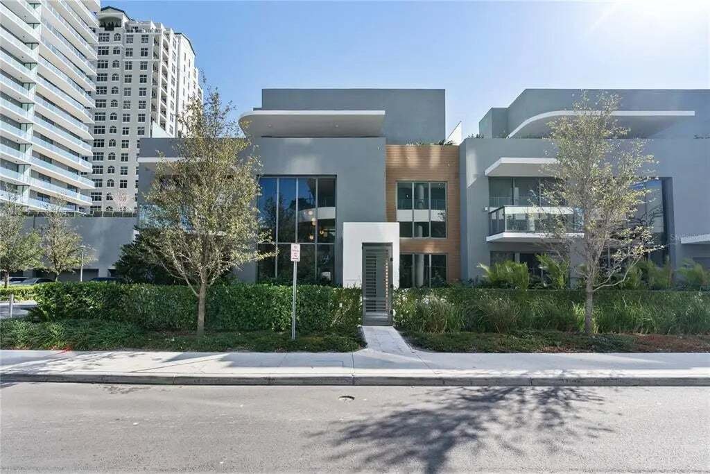 House in Tampa, Florida, United States 2 - 17886573