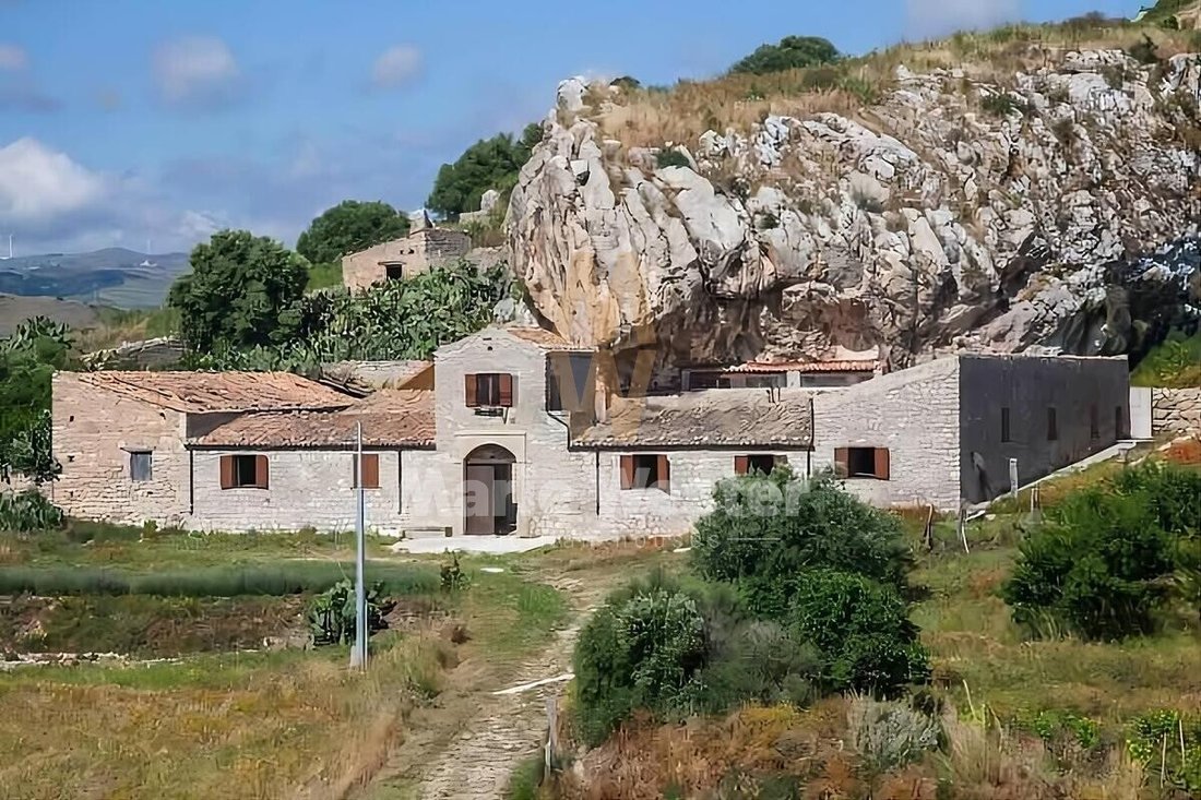 Villa in Roccapalumba, Sicily, Italy 3 - 17887043