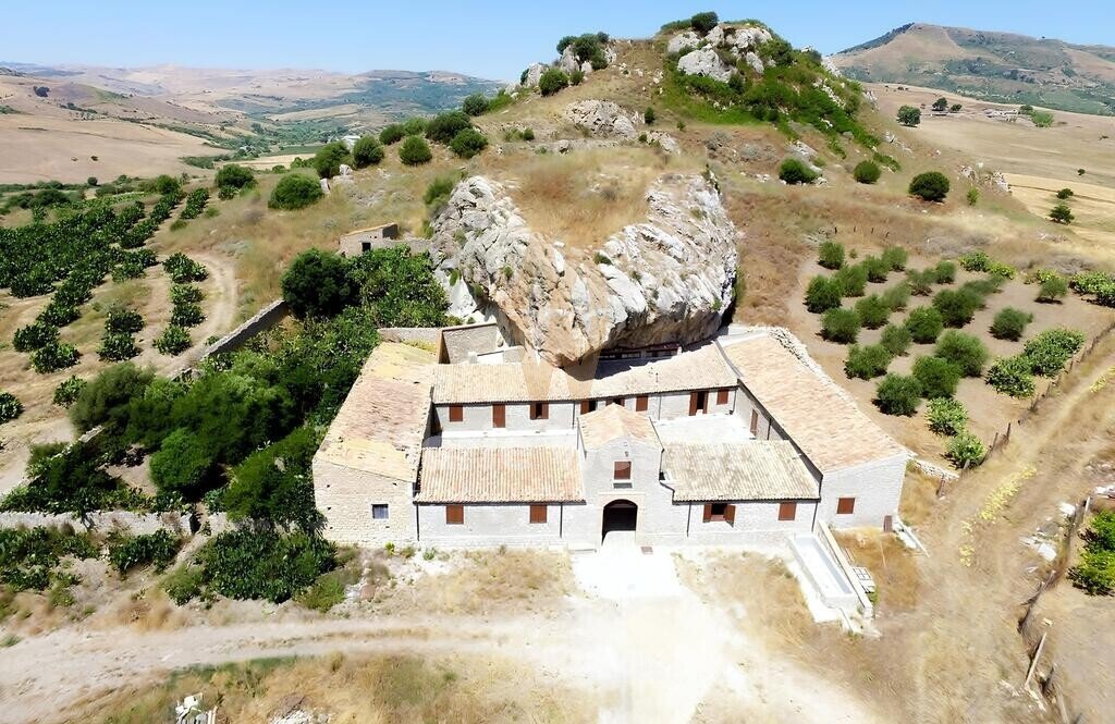 Villa in Roccapalumba, Sicily, Italy 2 - 17887043