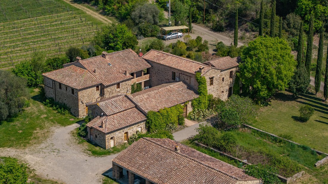 Country House in Montalcino, Tuscany, Italy 4 - 17887395
