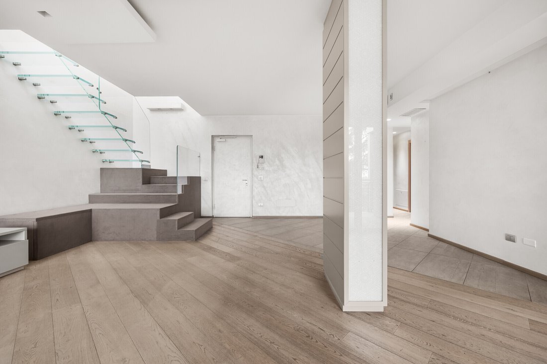 Penthouse in Centro, Gallarate, Lombardei 3 - 17887401