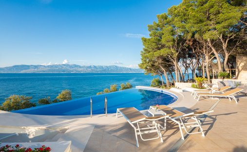 Villa in Supetar, Split-Dalmatia County, Croatia 1