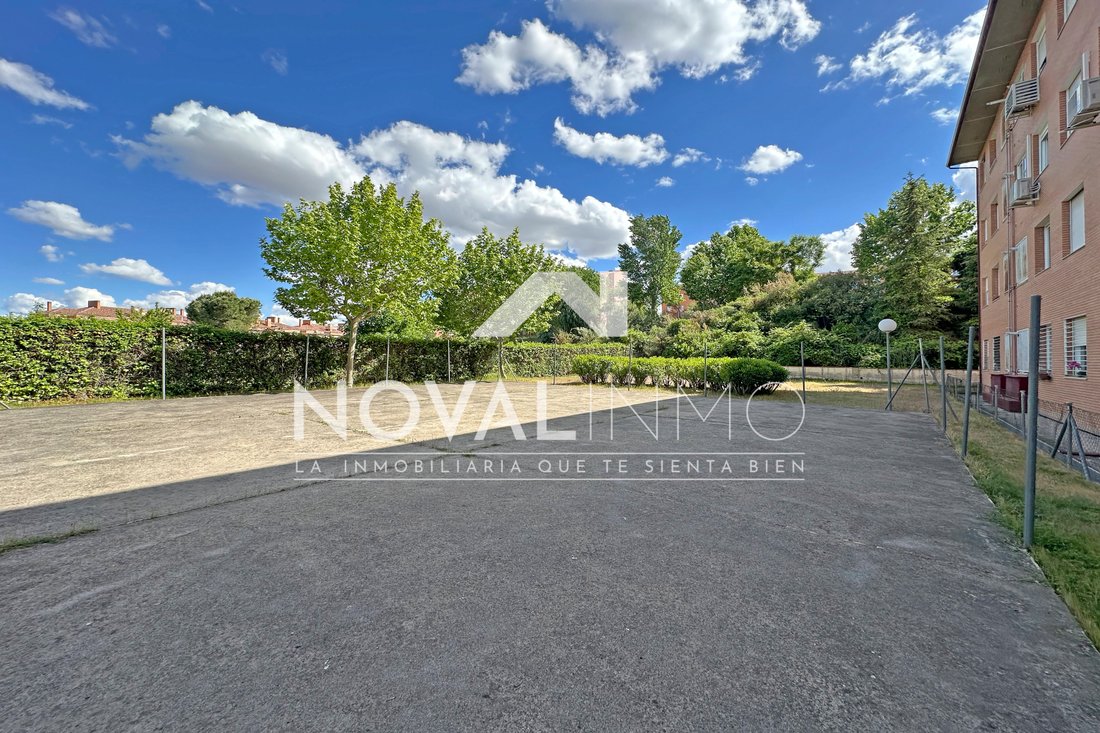 Apartment in Boadilla del Monte, Comunidad de Madrid, Spain 4 - 17887476