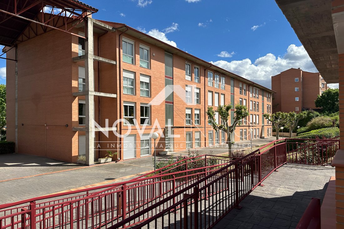 Apartment in Boadilla del Monte, Comunidad de Madrid, Spain 3 - 17887476