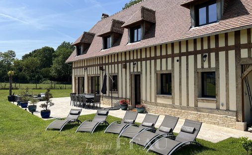 House in Saint-Arnoult, Normandy, France 1