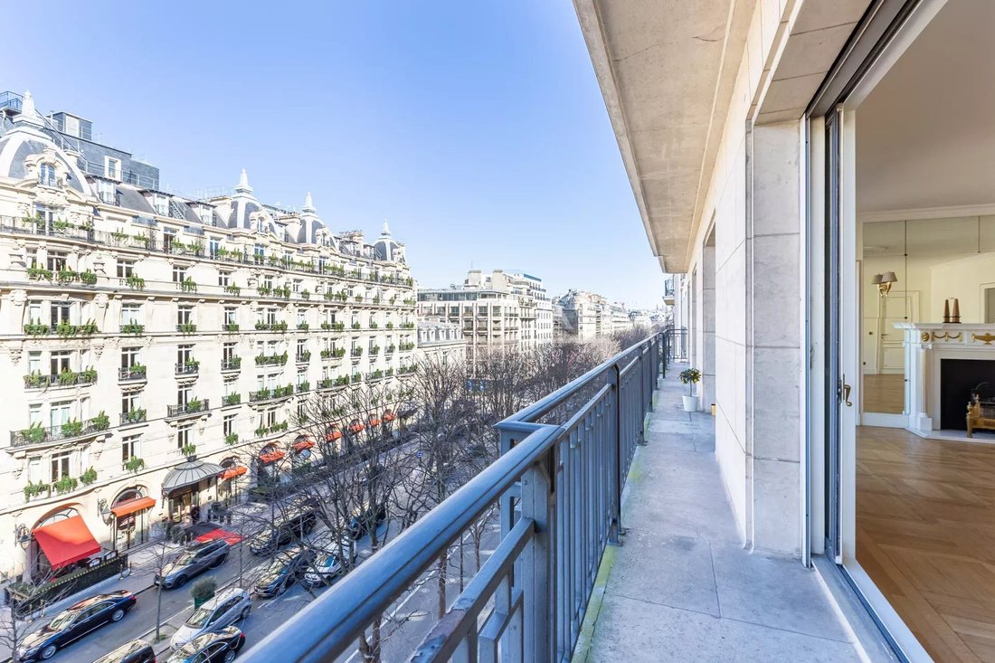 Apartment in Triangle d'Or, Paris 8e Arrondissement, Paris 2 - 17887551