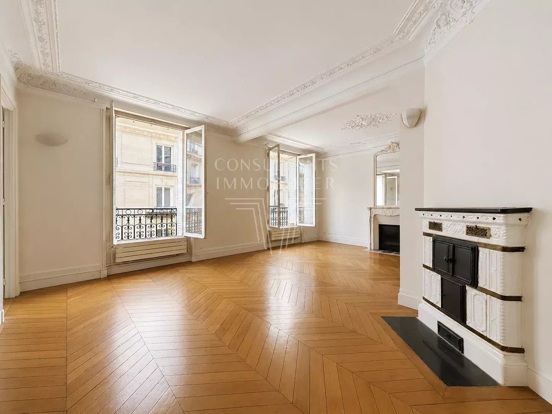 Apartment in Courcelles-Wagram, Paris 17e Arrondissement, Paris 4 - 17887547